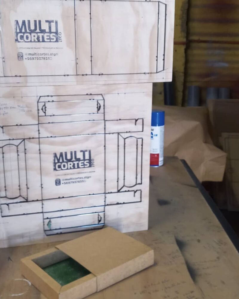 Quiénes Somos - MultiCorte Santiago 3